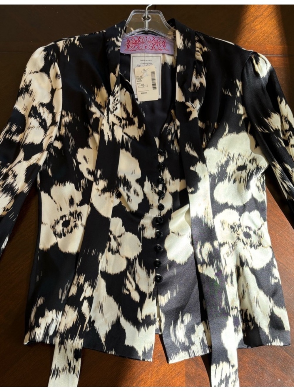 Tuleh NEW Jeannie Silk Blouse Button Front Black White Tied Neck Cuff Womens 8